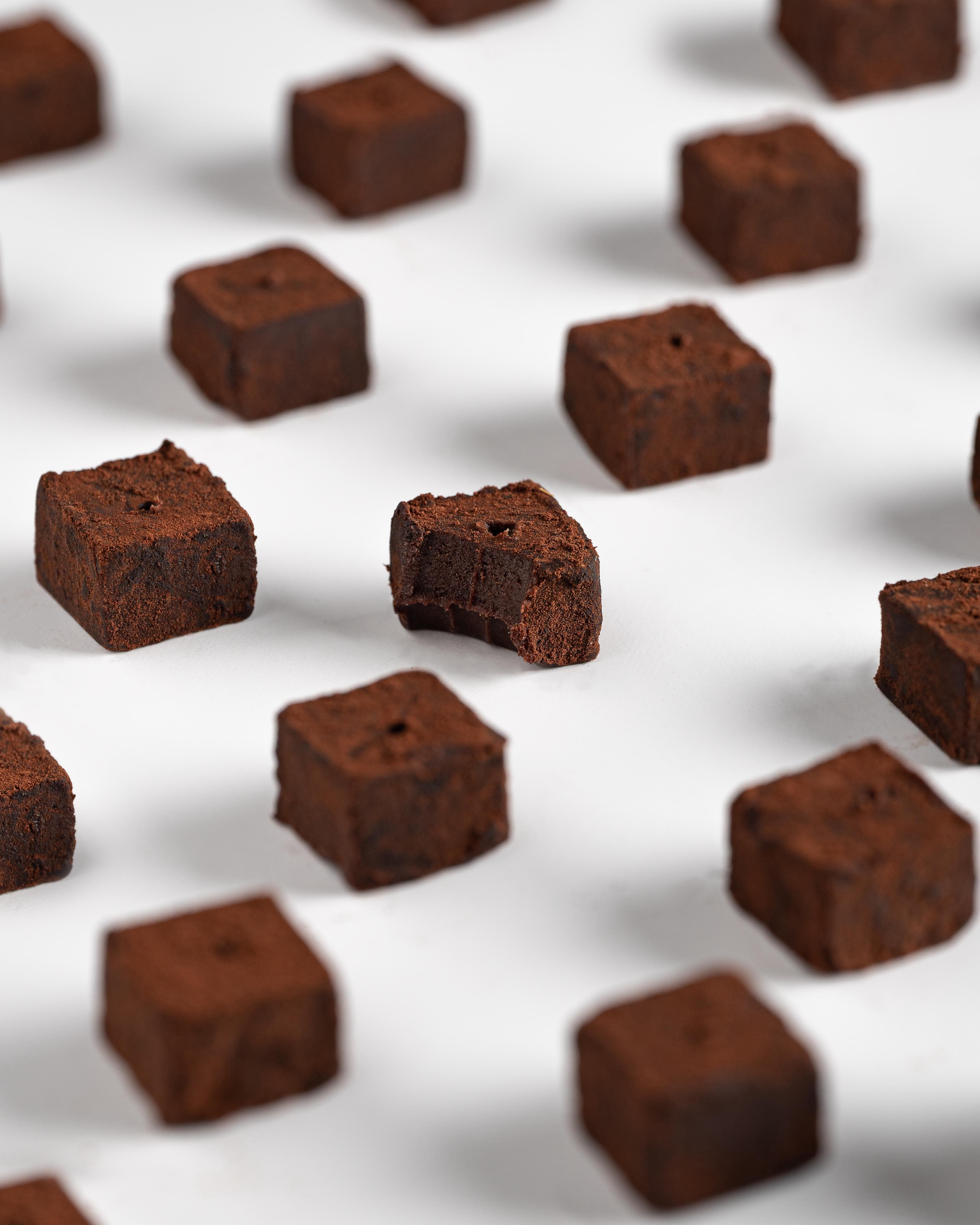 شوكولاتة فاخرة متنوعة